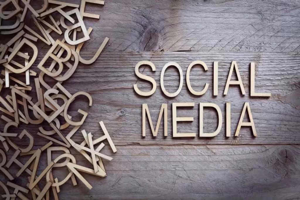 3 Réseaux Sociaux Indispensables pour Acteurs