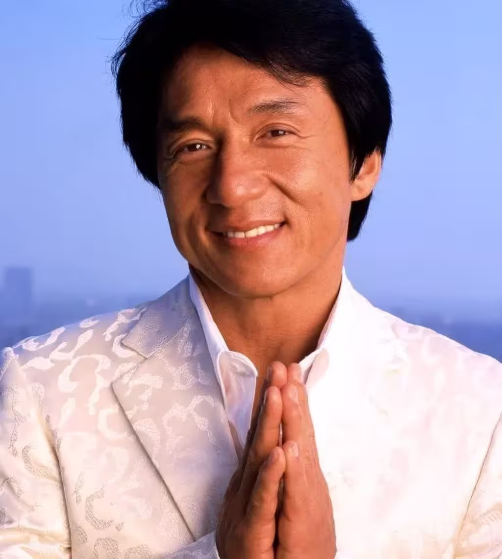Jackie Chan : Vie Privée, Famille et Biographie Complète