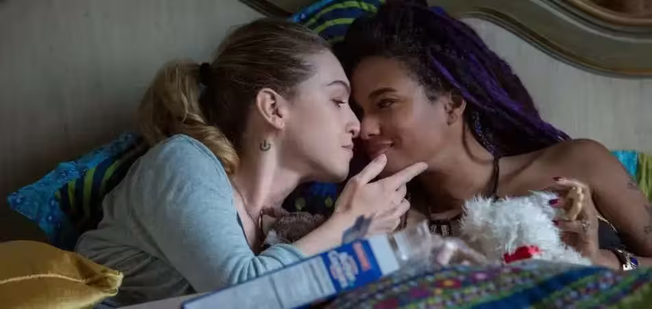 Top Séries Gay sur Netflix : Découvrez les Incontournables