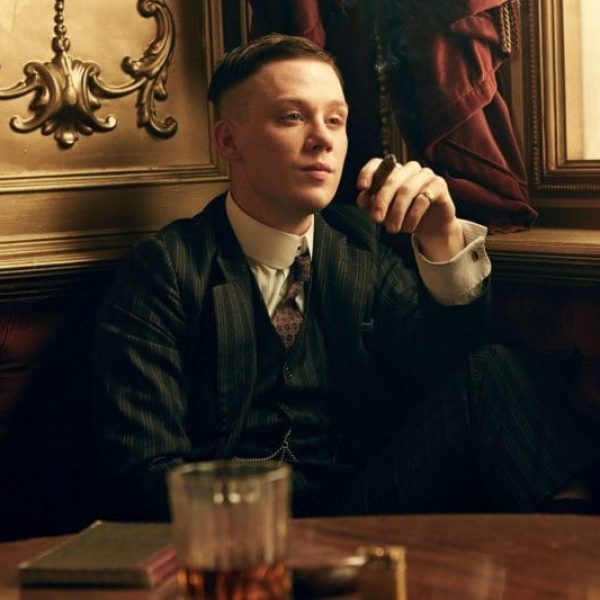 Acteur Peaky Blinder john Shelby john Shelby
